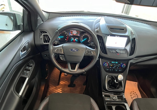 Ford Kuga cena 88800 przebieg: 79000, rok produkcji 2018 z Tychy małe 562